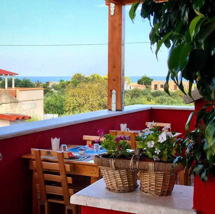 B&B Albatros Castelluzzo Eksteriør billede